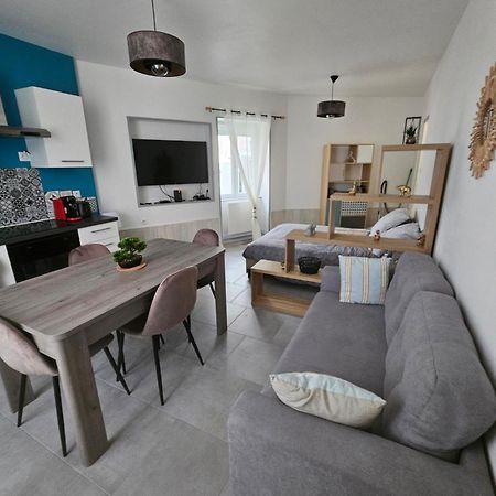 Sarl La Famille 2 Apartment Angouleme Bagian luar foto
